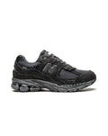 New Balance 2002r Black Phantom Trainers |
